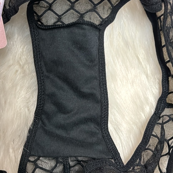 Savage x Fenty Black Cut Out Back Sheer Panty🌺 - Picture 6 of 8